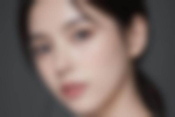 1、邓裴医生鼻整形修复技术