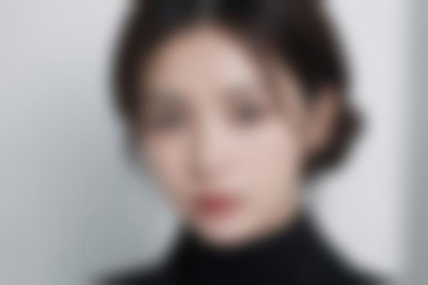张秀英
