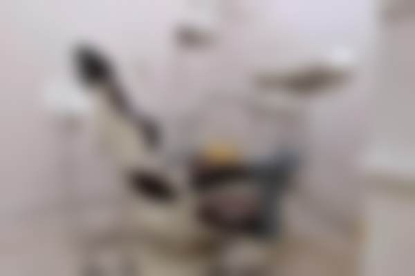 重庆济恩泽口腔南岸茶园口腔诊所医生团队