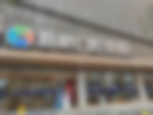 德阳新桥口腔门诊医生团队解析