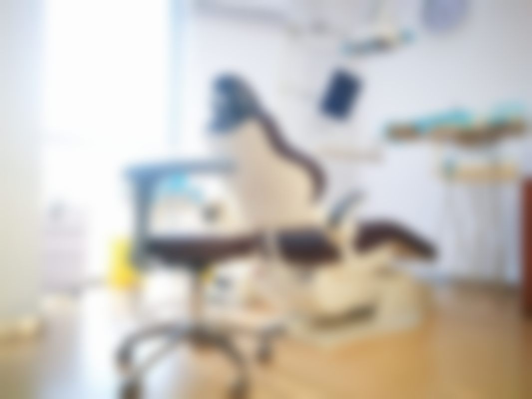 北京瑞冠口腔门诊部(国风美唐店)