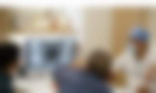 设备环境:无菌手术室,国内外精良设备