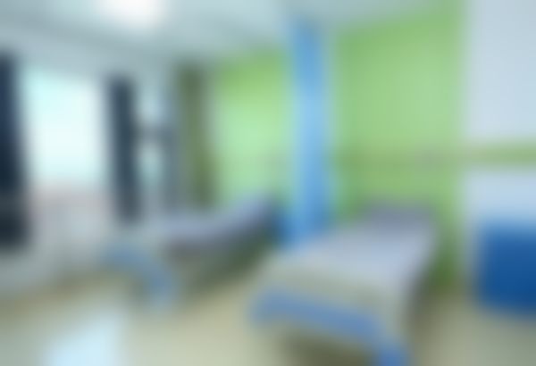四、医生团队——马玉红院长领衔,技术保护价格价值